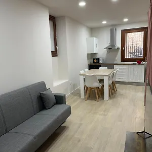 Apartamento T1. Apt Nuevo Centro España